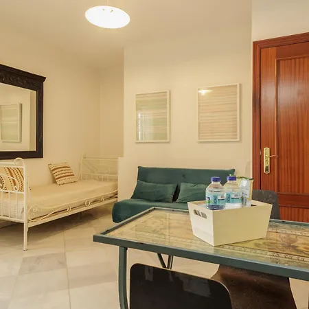 Atico Sierpes Apartmán